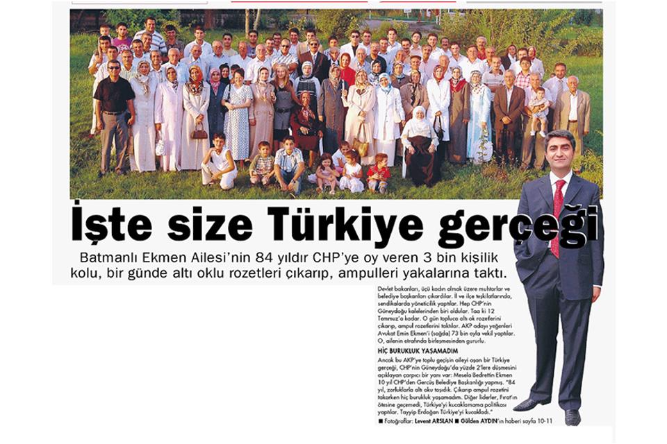 Batmanlı Ekmen Ailesi, bir günde altı oklu rozetleri çıkarıp, ampulleri yakalarına taktı.