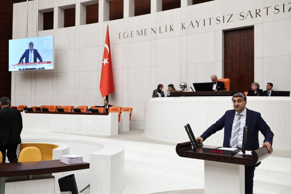 EKMEN: Kıbrıs Barış Harekâtı milletimizin kararlılığının ve barış iradesinin simgesidir