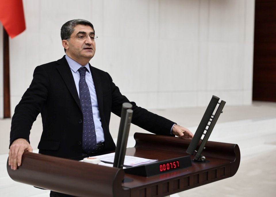 EKMEN: Sürecin her kesimde kabul gören anlatıcılara ihtiyacı var